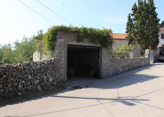 House With Wifi Stivan, Cres - 7995 * Štivan