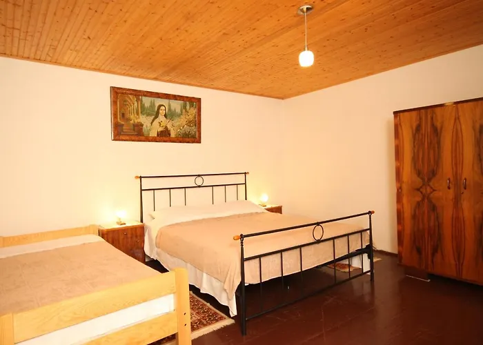 度假居 House With Wifi Stivan, Cres - 7995