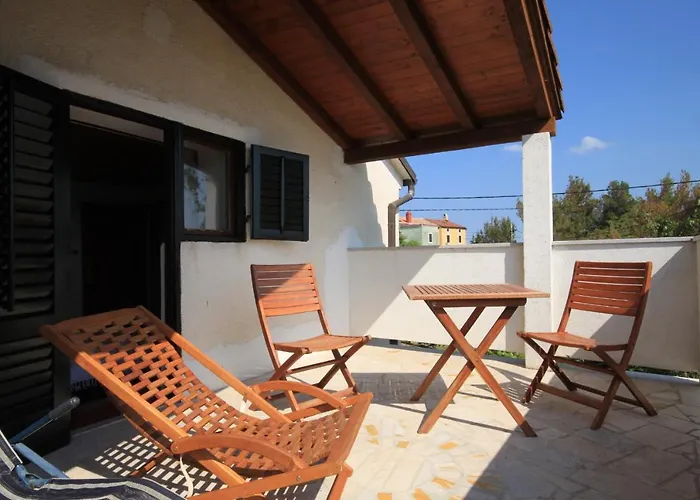 House With Wifi Stivan, Cres - 7995 *